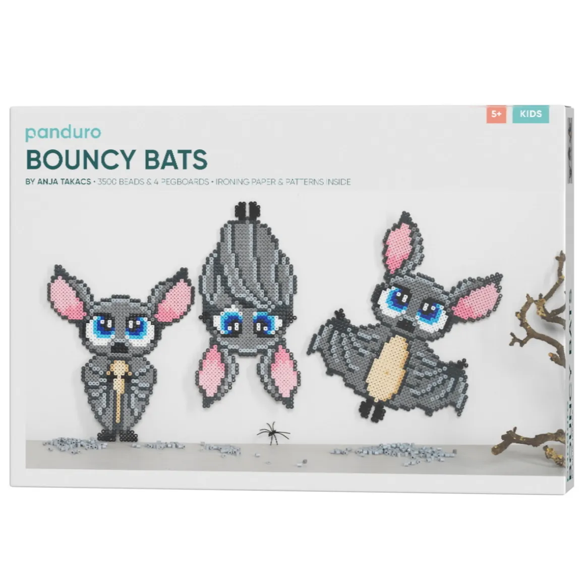 Bouncy Bats by Anja Takacs, lav tre søde flagermus med perler til Halloween! L. 25–27 cm