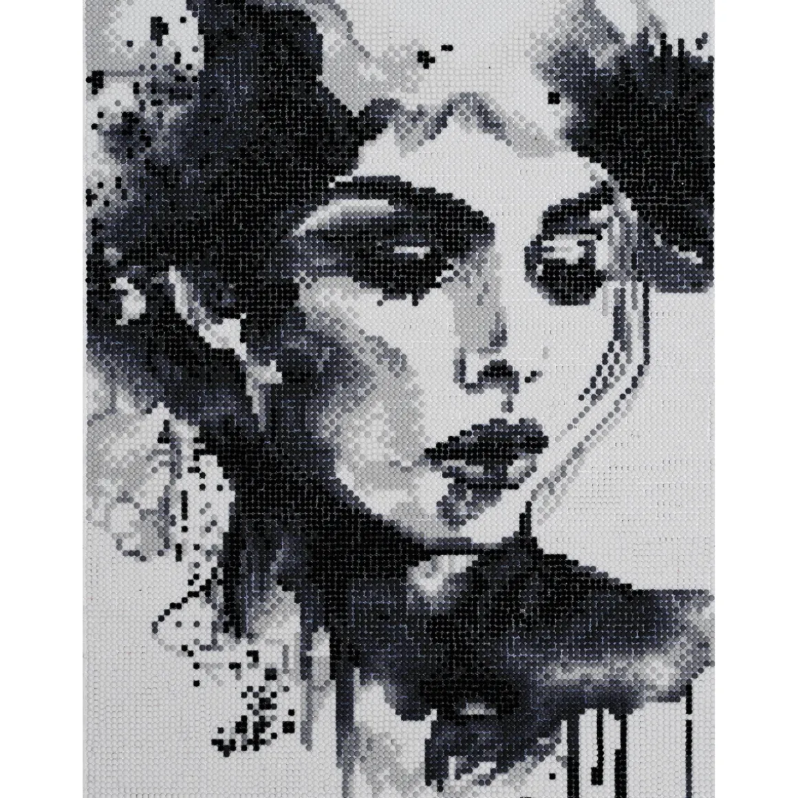 Diamond painting ansigt i sort & hvid akvarelstil 30×40 cm