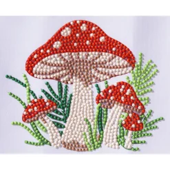 Diamond painting – 12×16 cm stort motiv med en klynge røde fluesvampe