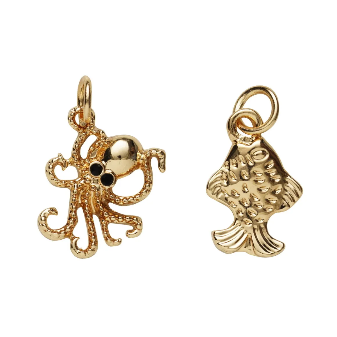 2 guldfarvede vedhæng/charms, blæksprutte med sorte øjne 15,5×12 mm, fisk 10×14 mm