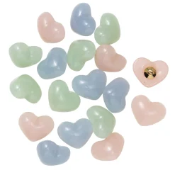 Hjerteformede knapper i 3 pastelfarver 18 stk. 12x15 mm