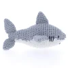 Hooked DIY-kit Maverick Shark, den supersøde haj! L 21 cm