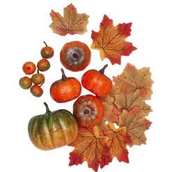 Kit med græskar og efterårsløv til dekoration til halloween og halloweenfest