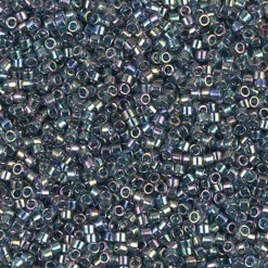 MIYUKI Delica 11/0 blågrå 5g – DB0111 Transparent Blue Gray Luster Rainbow