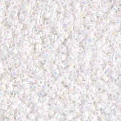 MIYUKI Delica 11/0 glans 5g – DB0202 White Pearl AB