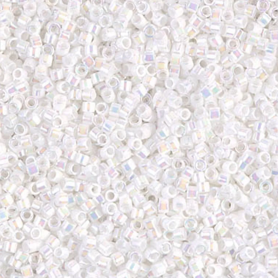 MIYUKI Delica 11/0 glans 5g – DB0202 White Pearl AB