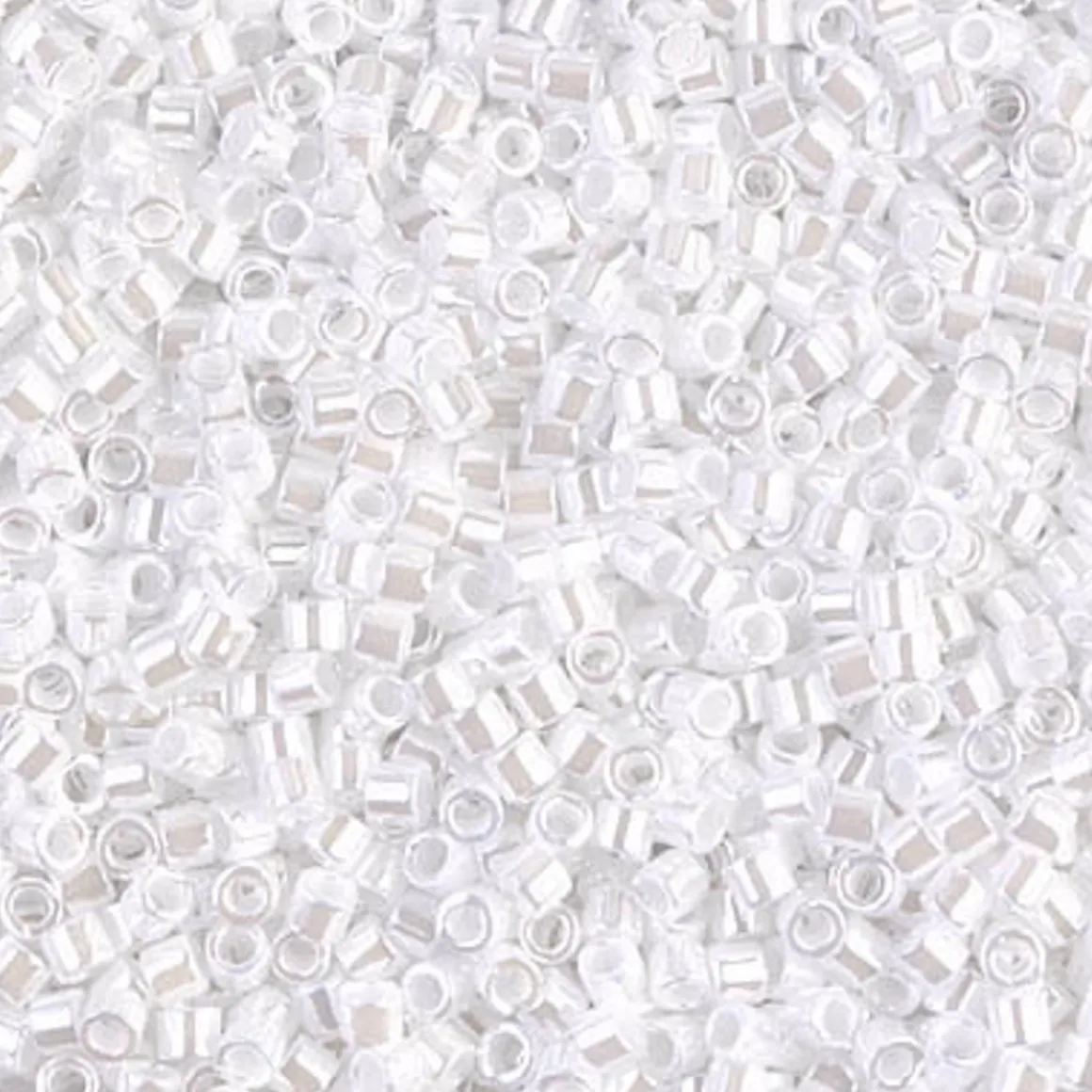 MIYUKI Delica hvid perlemor 5g – DBM0201 White Pearl