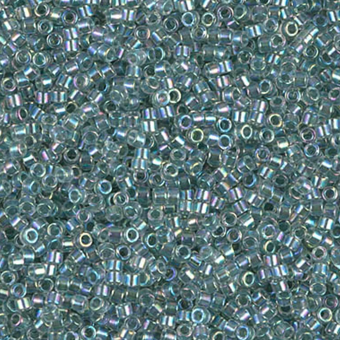 MIYUKI Delica 11/0 klar 5g – DB0084 Lined Light Seafoam Crystal