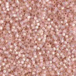MIYUKI Delica 11/0 lys rosa 5g – DB0624 Light Rose Silverlined Alabaster