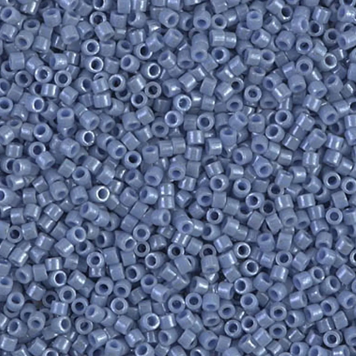 MIYUKI Delica 11/0 mørkeblå 5g – DB0266 Opaque Denim Blue Luster