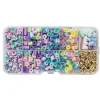 Perlemix med pastelfarvede heishi-perler, 4 bamse-charms + mellemdele