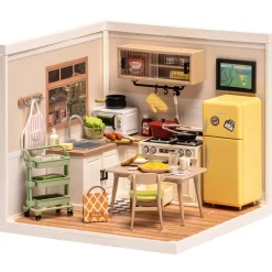 Rolife DIY Super Creator Happy Meals Kitchen miniature diorama - DW008, 163×163×152 mm