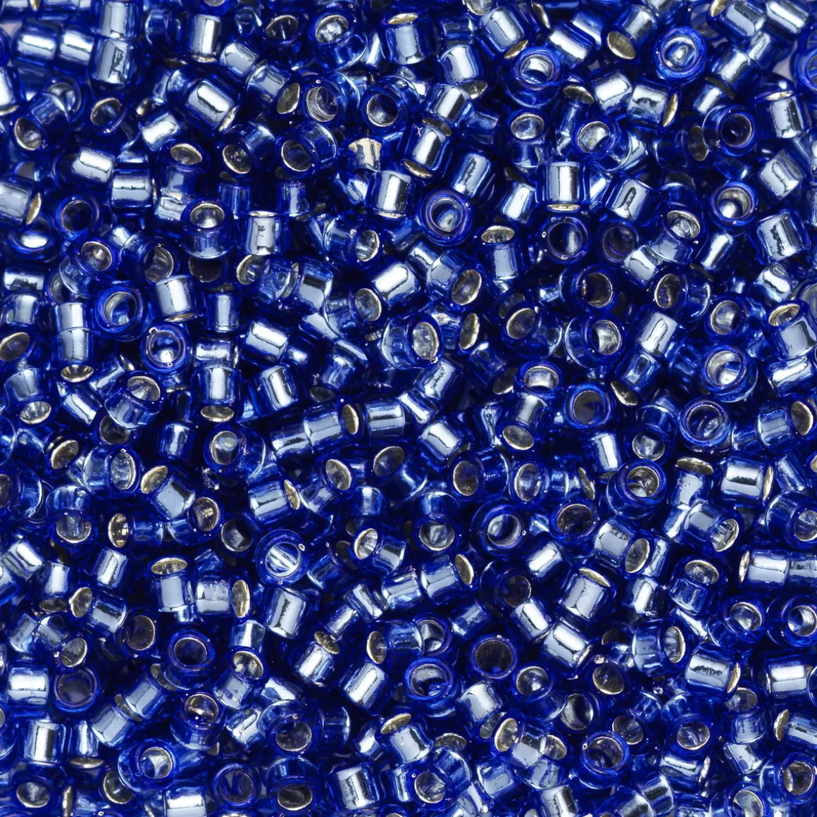 TOHO-perler 11/0 – blå safir, 35 Silver-lined sapphire
