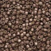 TOHO-perler 11/0 – brun metallic mat, PF556F PF galvanized matte mocha frost