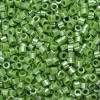 TOHO-perler 11/0 – grøn glans, 130 Opaque lustered mint