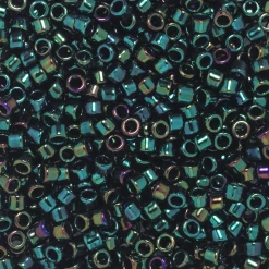 TOHO-perler 11/0 – grøn metallic, 84 Metallic iris green & brown