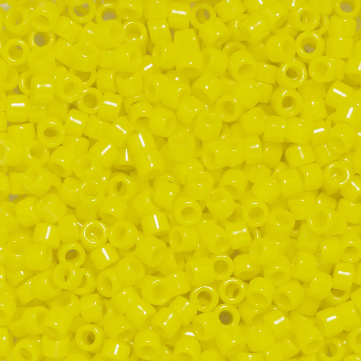 TOHO-perler 11/0 – gul blank, 42 Opaque dandelion