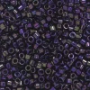 TOHO-perler 11/0 – lilla metallic, 85 Metallic iris purple