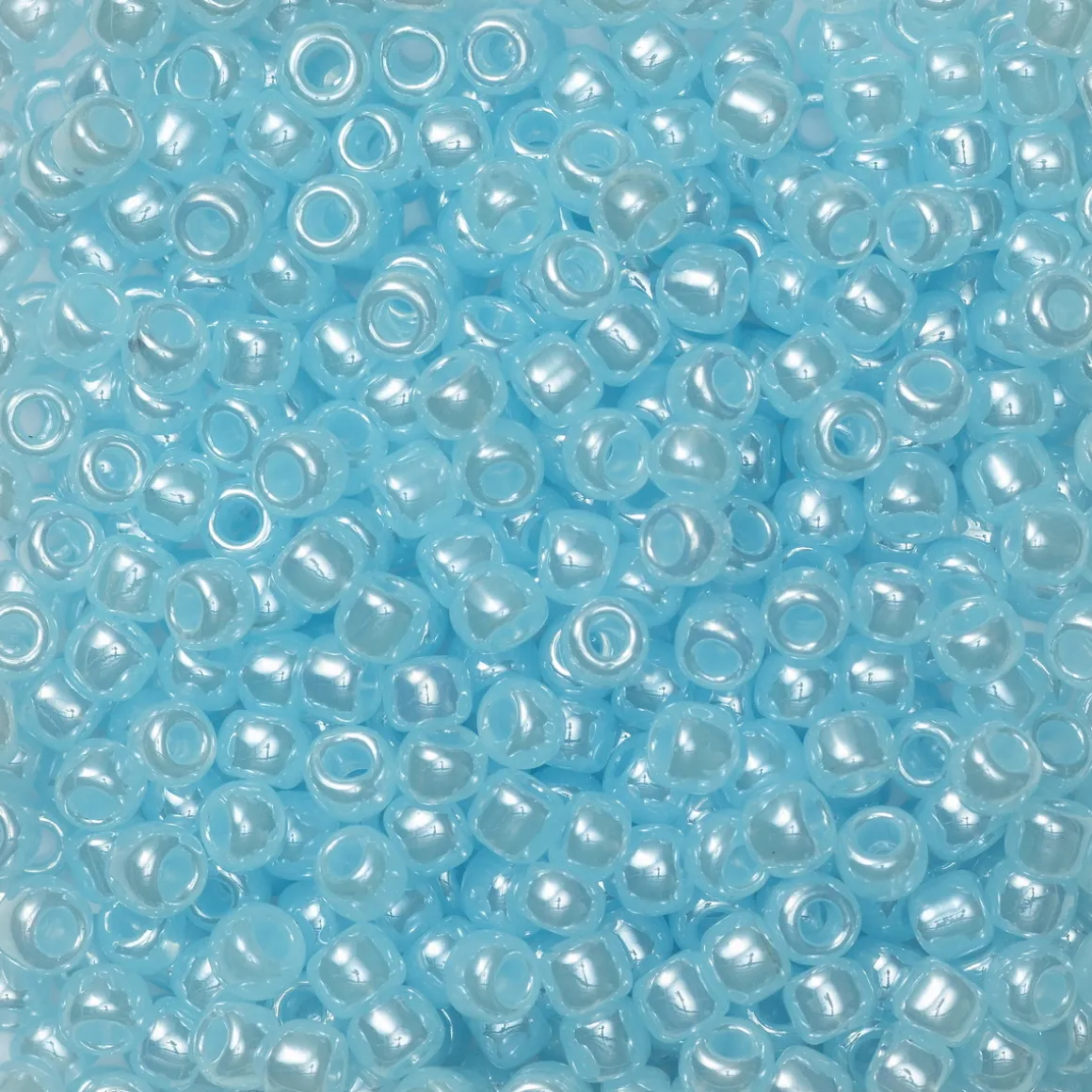 TOHO-perler runde 11/0 – blå aqua, 143 Ceylon aqua