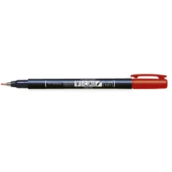 Tombow Brush Fudenosuke Hard Tip, pen med hård penselspids og rød tusch